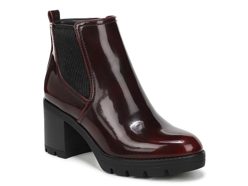 Naturalizer Madalynn Bootie - Wine